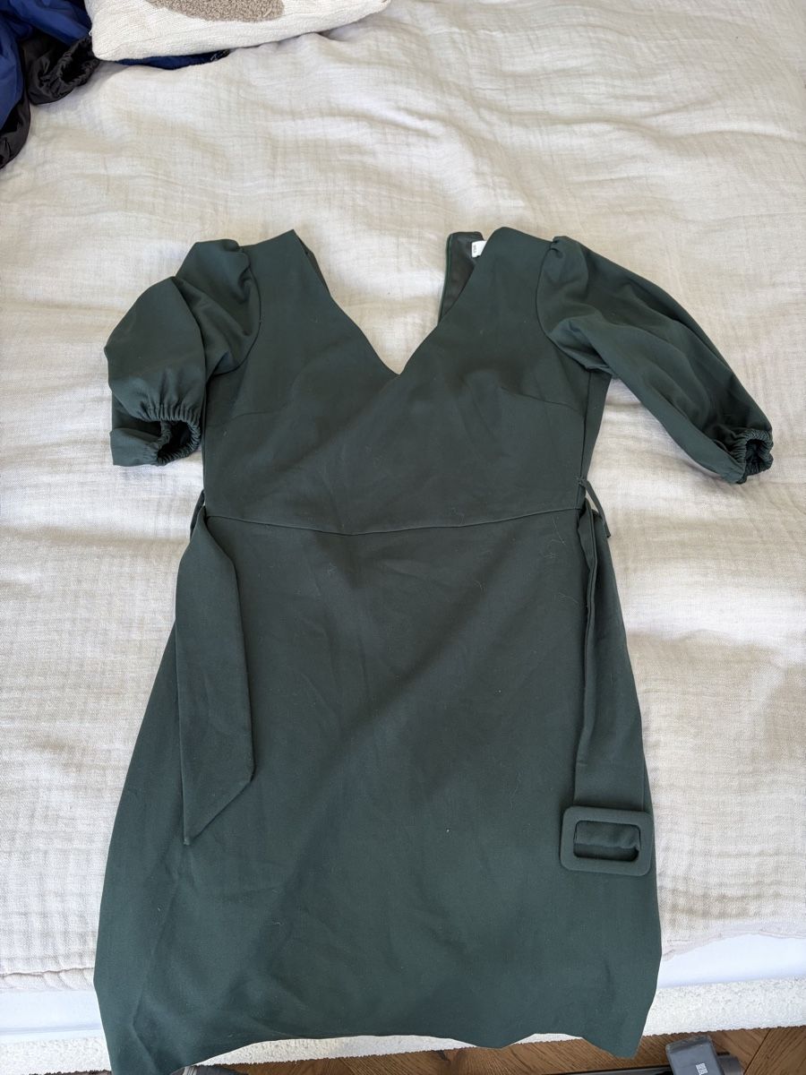 Mango Vestiti: Green Mango dress with belt – Usato da Pully venduto da ari_78pk 1