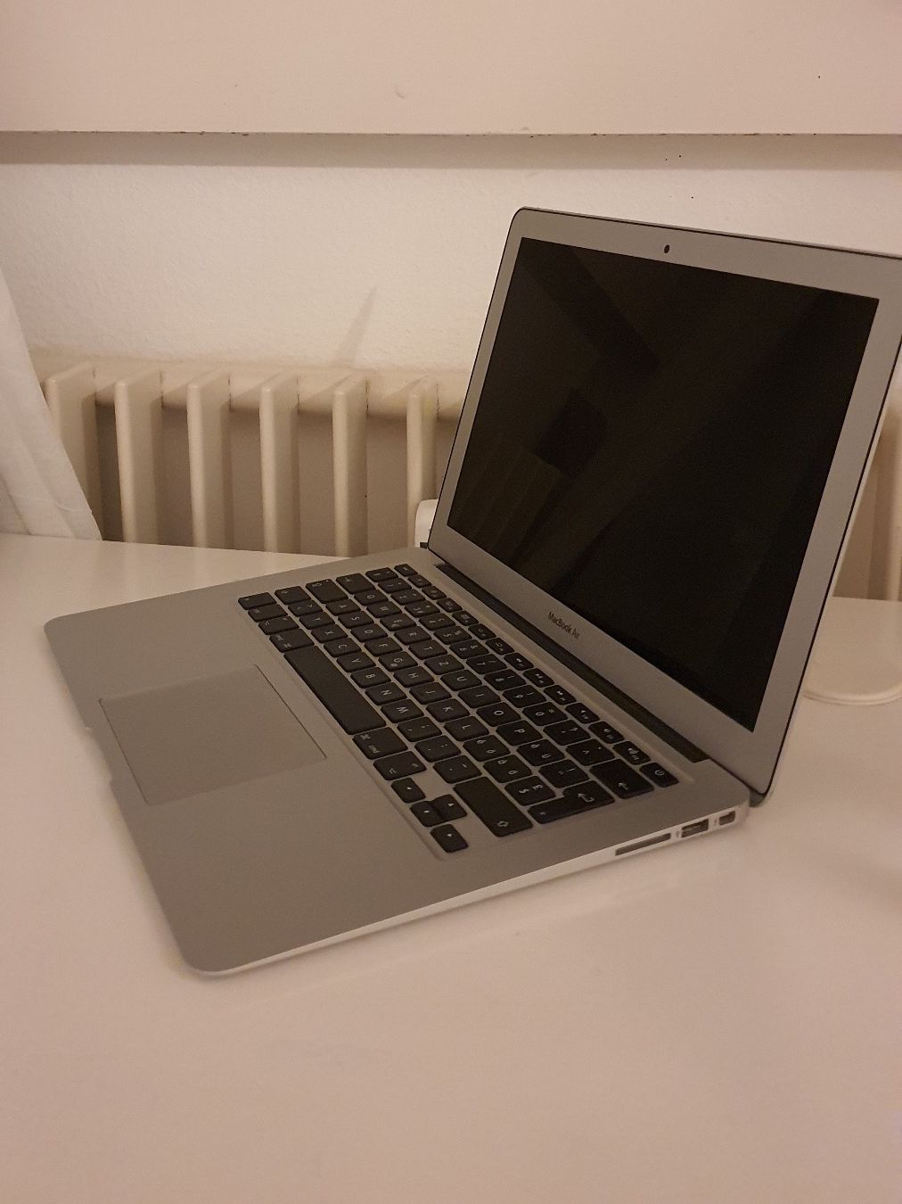 Apple Notebook: MacBook Air 2014, 13'', DEFEKT – Difettoso da Luzern venduto da anj_7kxq