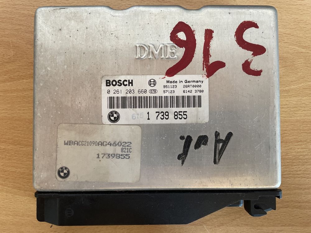 Bosch Toutes les pièces auto: Steuergerät #270 Bosch 0261203660 1739855 – D'occasion à Grub AR par sam_rq67