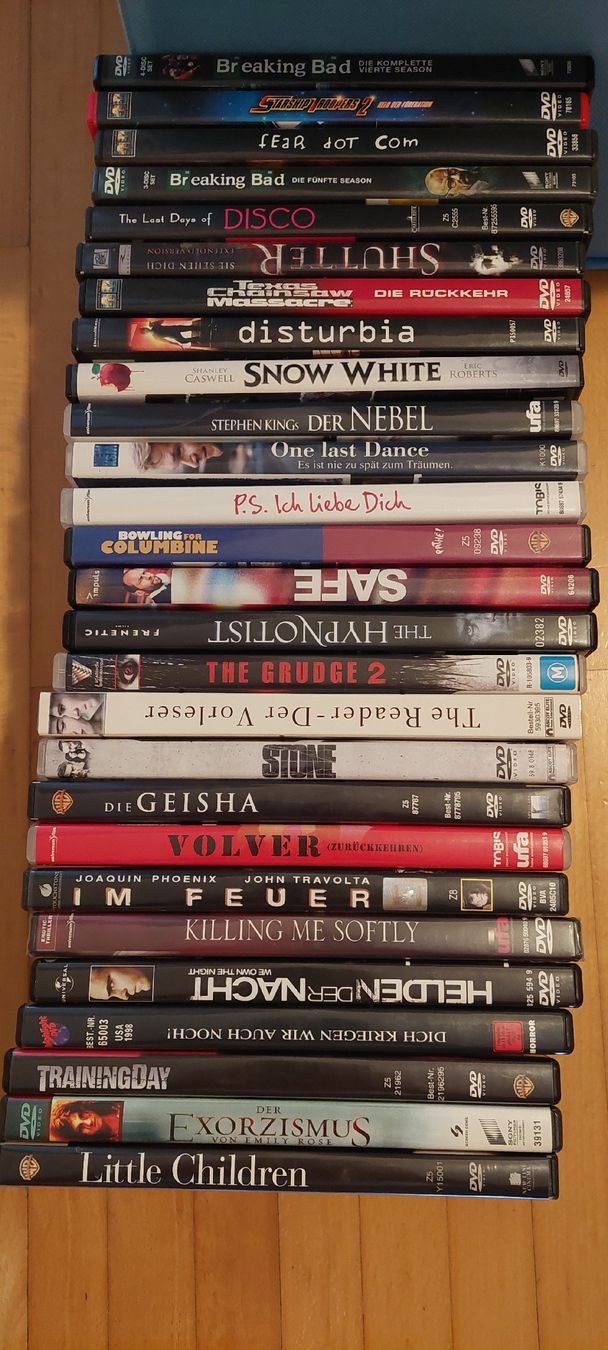 Tous les DVDs: DVD box – D'occasion à Walenstadt par Nayjana