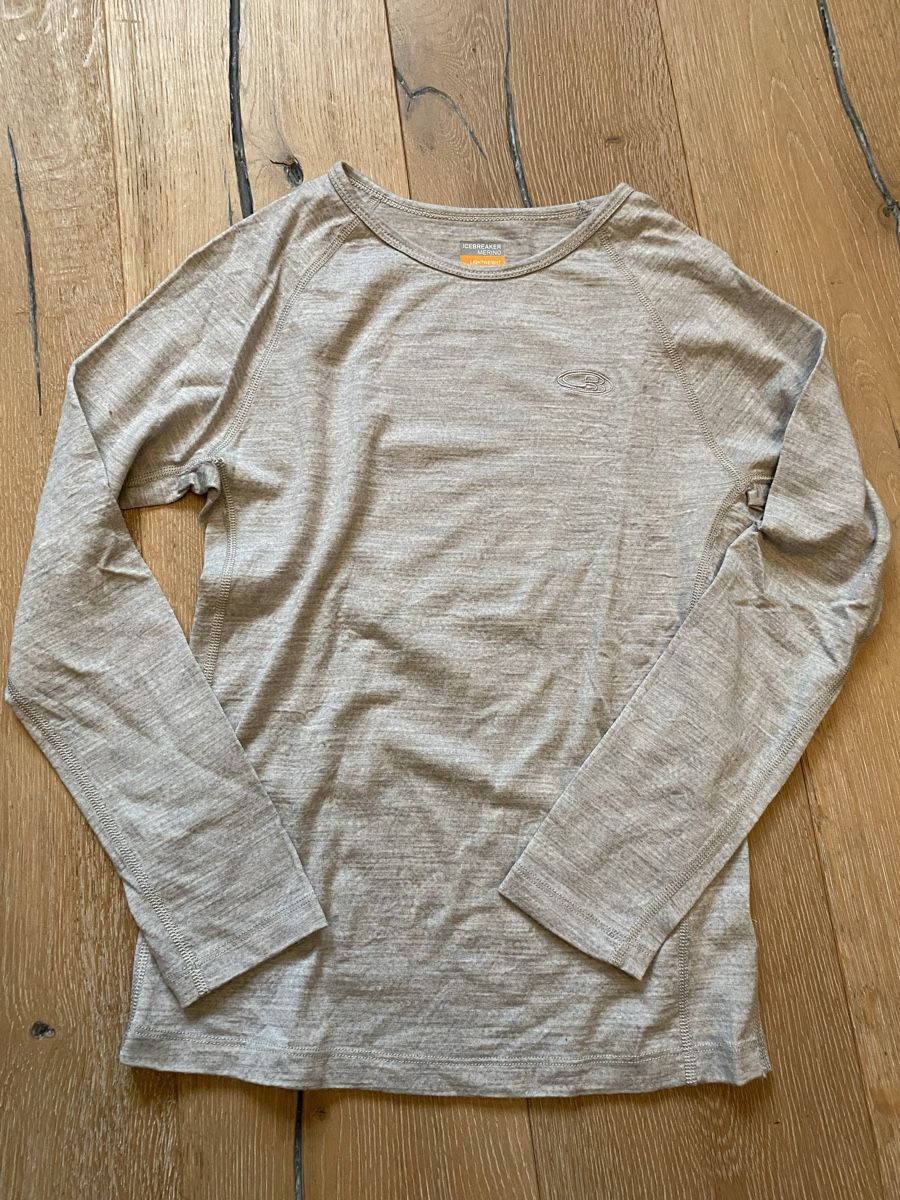 Elegantes Icebreaker Merino Shirt Ebenbild