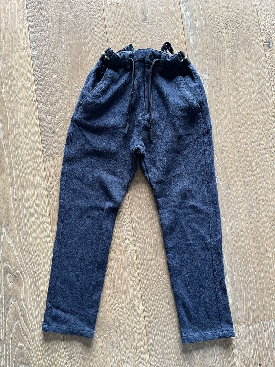Zara Hosen: Schöner Jogger Zara 122 – Gebraucht aus Aarburg von cha_6t8j