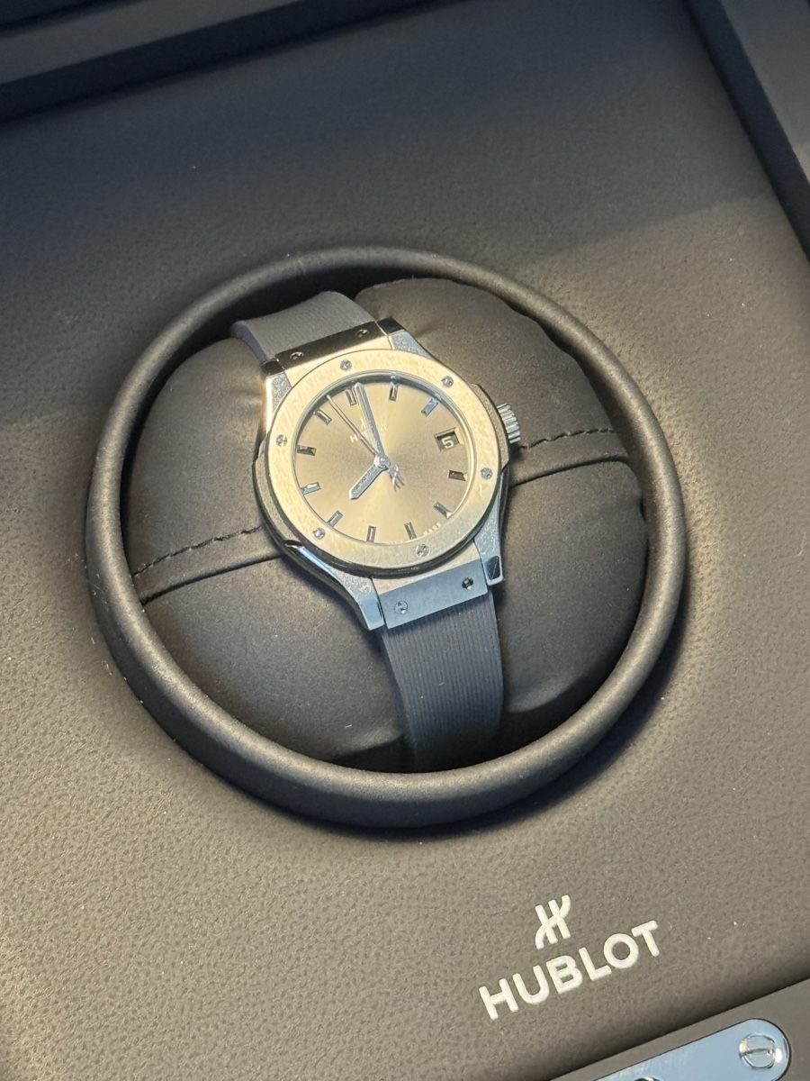 Hublot Uhren: Hublot Watch – Gebraucht aus Zürich von reg_vvr6 3