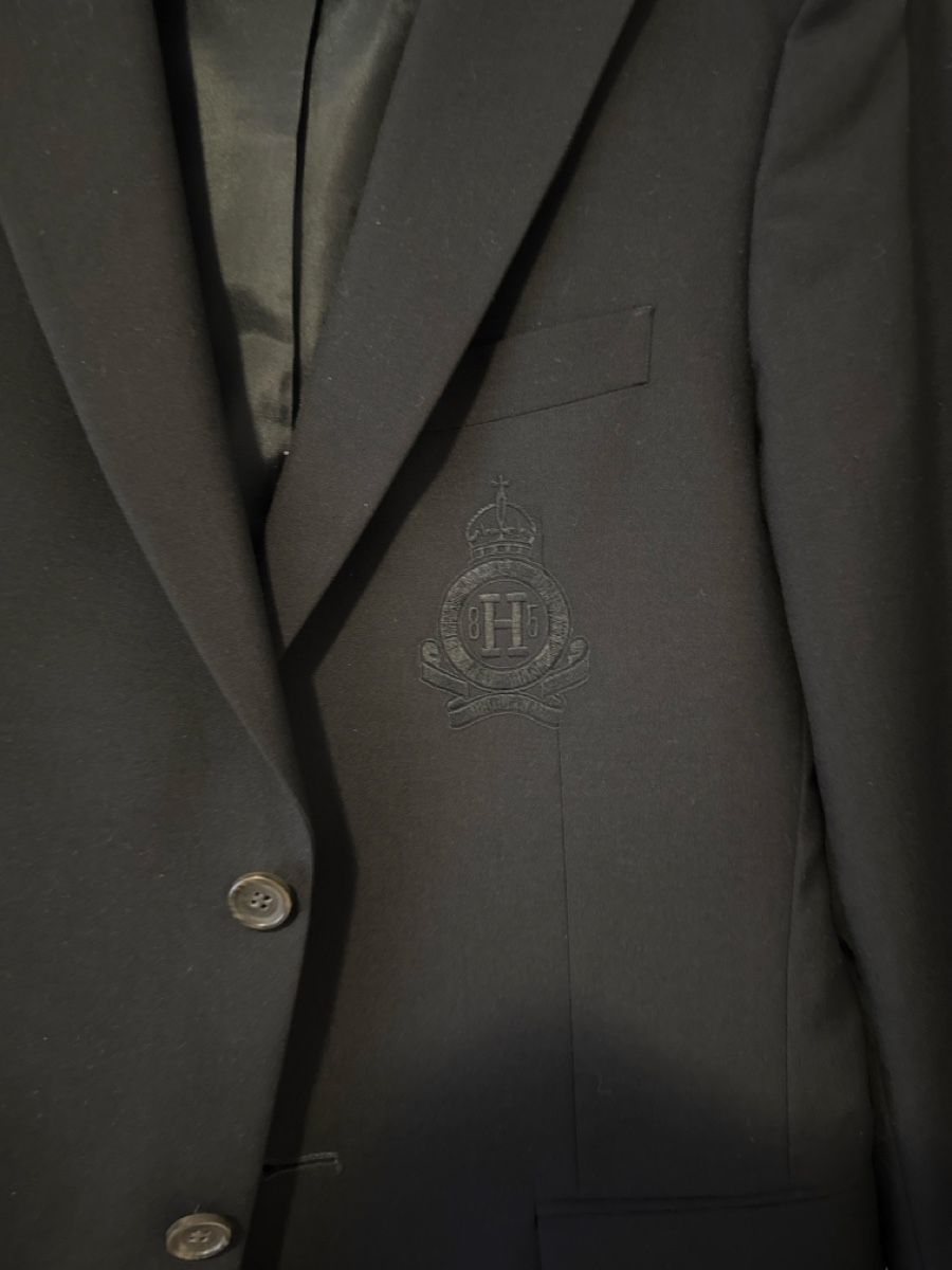 Tommy Hilfiger Jacken: Blazer TOMMY HILFIGER – Defekt aus Lausanne von joshua75 1