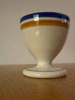 Vintage Keramik Eierbecher weiss blau gelb Streifendekor