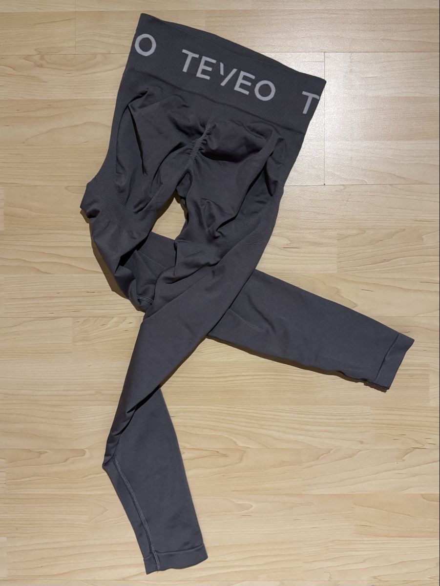 Teveo Leggings: Teveo Leggins, grau, Grösse S – Neu (gemäss Beschreibung) aus Tuggen von jess_gls06 1