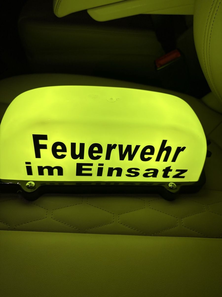 Lampen: Feuerwehr im Einsatz: Gelbe Blitzleuchte, 12V, – Neu (gemäss Beschreibung) aus Schattdorf von roman42.