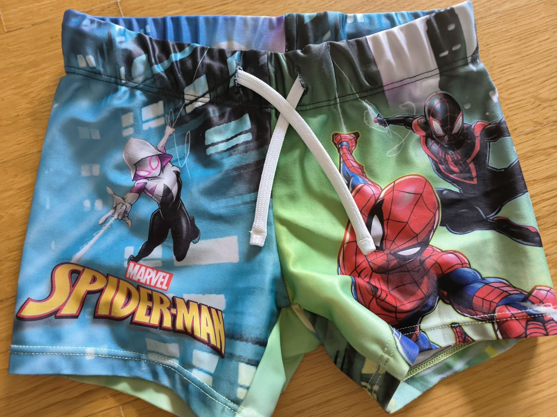 Costumi da bagno: Kinder Badehose kurz ,Gr.110/116 – Usato da Oftringen venduto da joa_bbm2 2