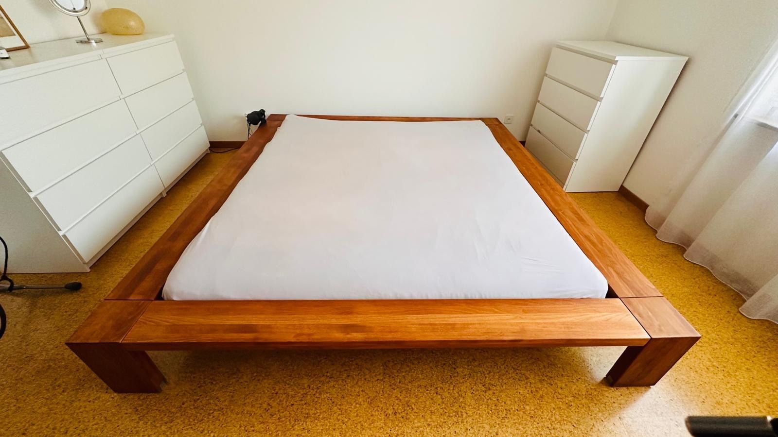 Hüsler Nest Lits: Massivholz-Bett – D'occasion à Zürich par mkr_8prl
