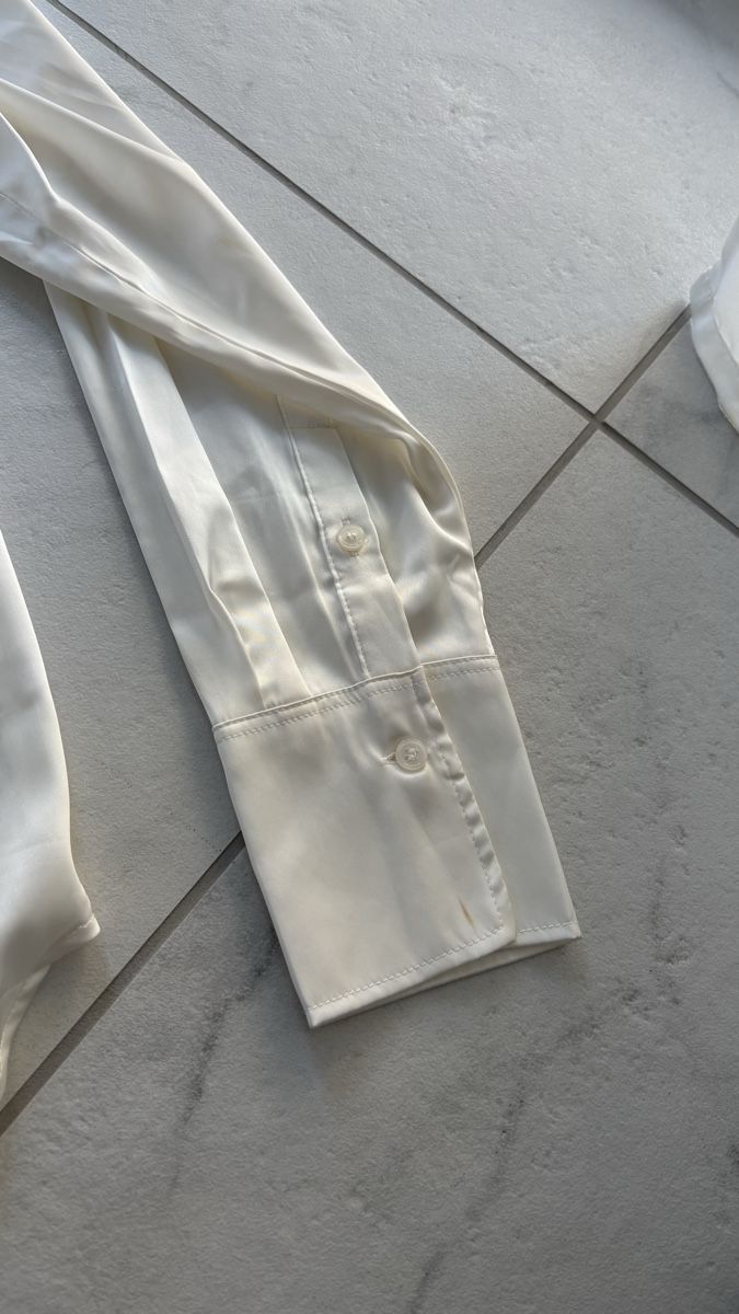 H&M Camicette: H&M Bluse Crème-Weiss XS – Usato da Seengen venduto da sa_land 4