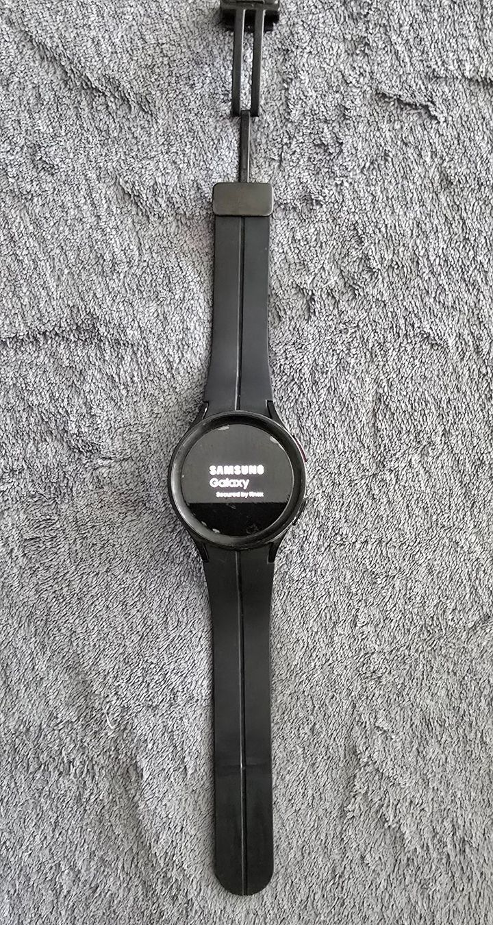 Samsung Smartwatch: Samsung Galaxy Watch 5 Pro – Usato da Ruswil venduto da DNAB 1