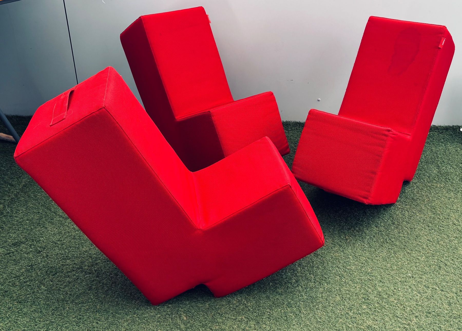 Sessel: 3 Rote Lümmel zu verkaufen / Designsitzmöbel – Gebraucht aus Sissach von swxx5 1