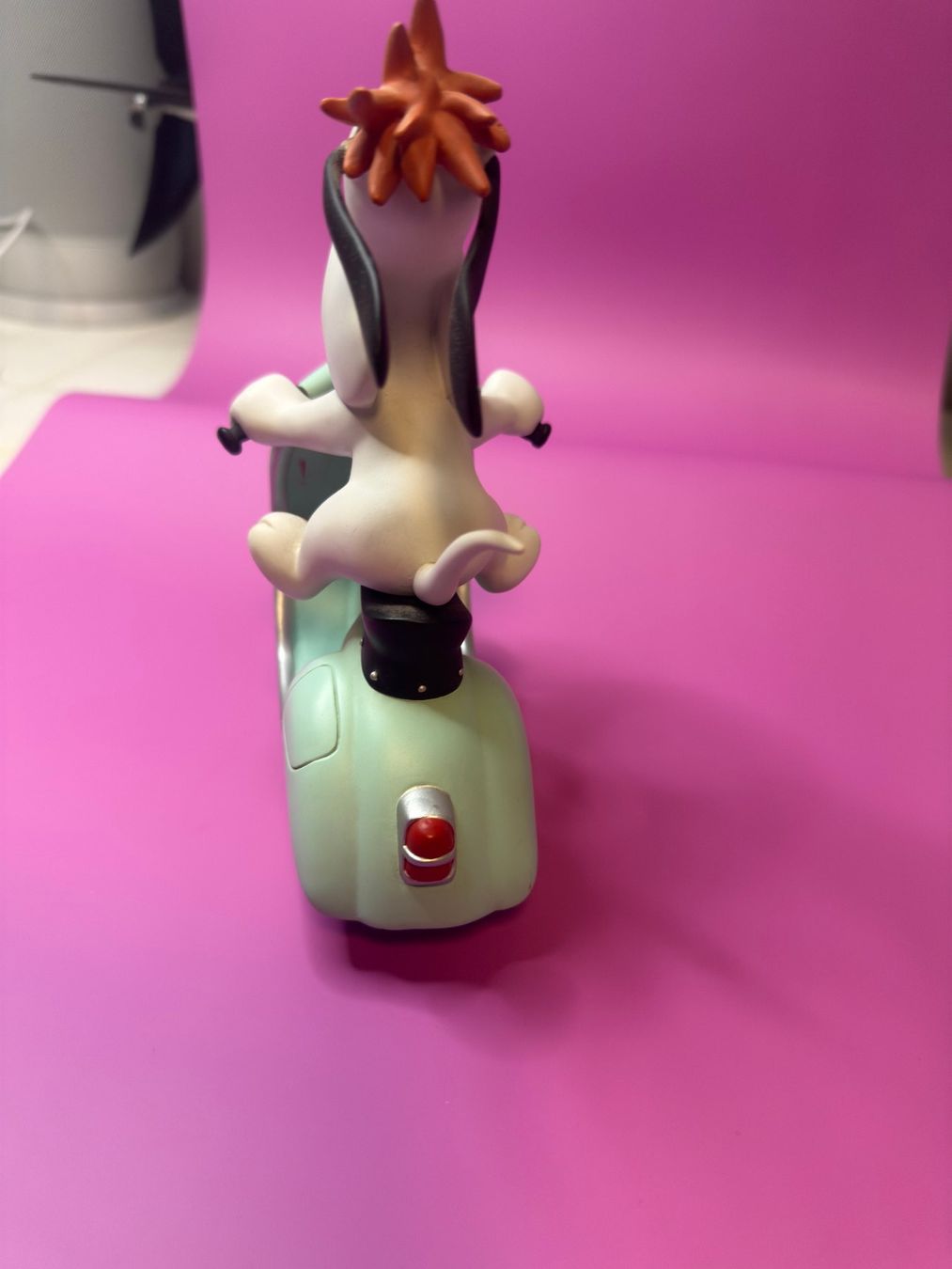 Statuette: Figurine Droopy en scooter – Usato da Lausanne venduto da macgiver1008 4