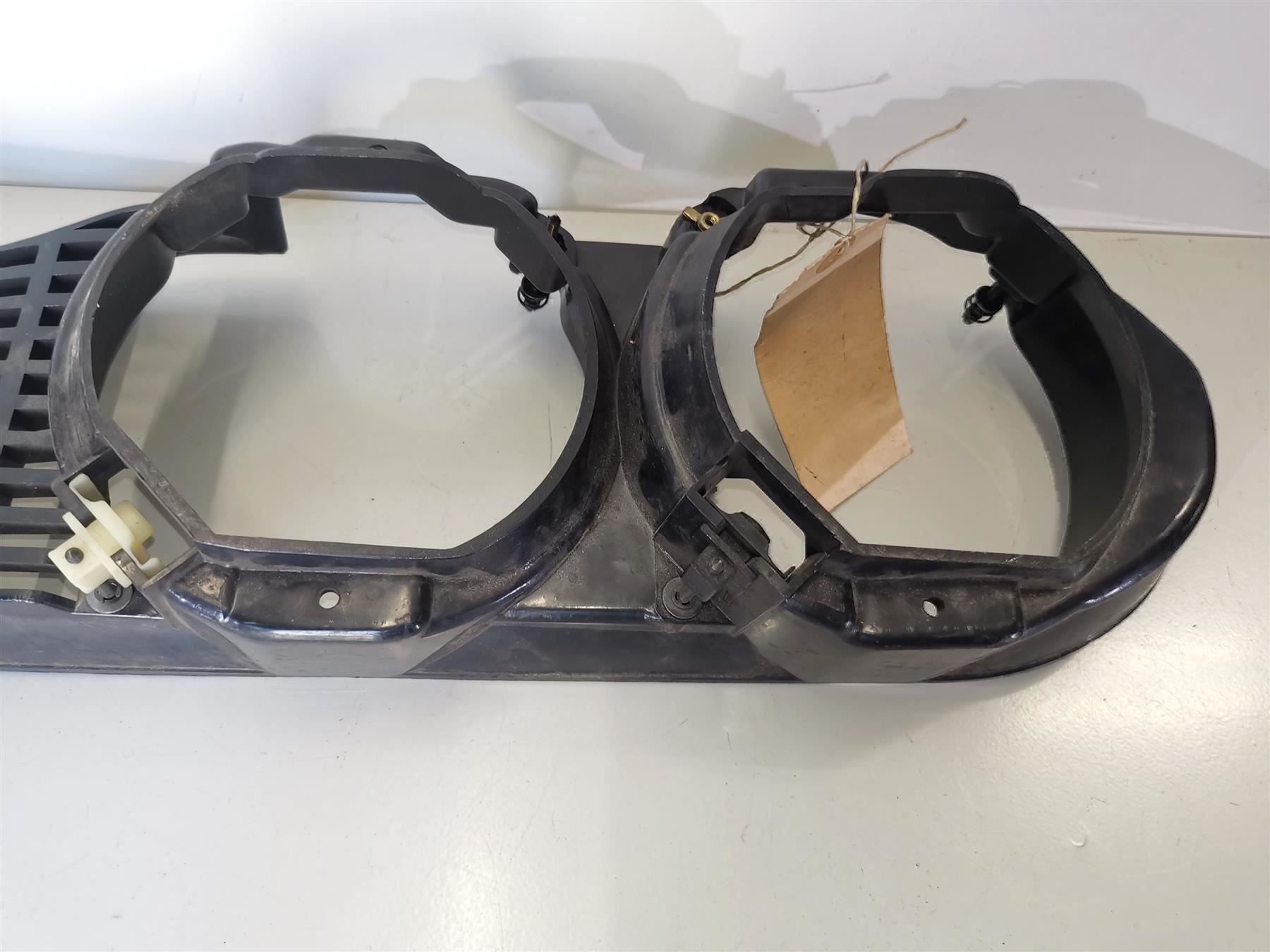 Tutti pezzi di ricambio auto: Alfa Alfetta GTV Kühlergitter rechts – Nuovo (secondo la descrizione) da Thalwil venduto da Joker690 4