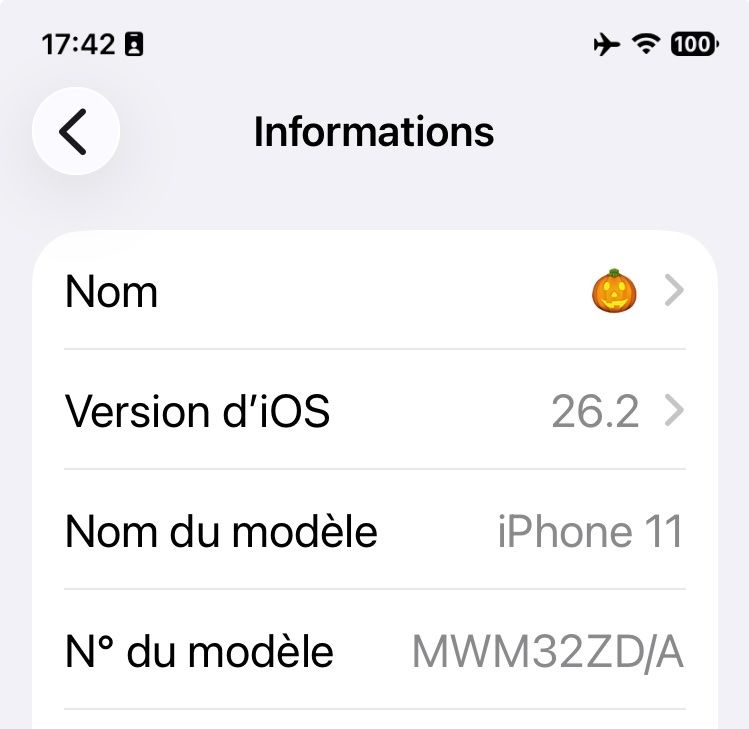 Apple Telefoni cellulari / Smartphones: iPhone 11 RED 128 gb et accessoires – Usato da Fribourg venduto da J334455 3