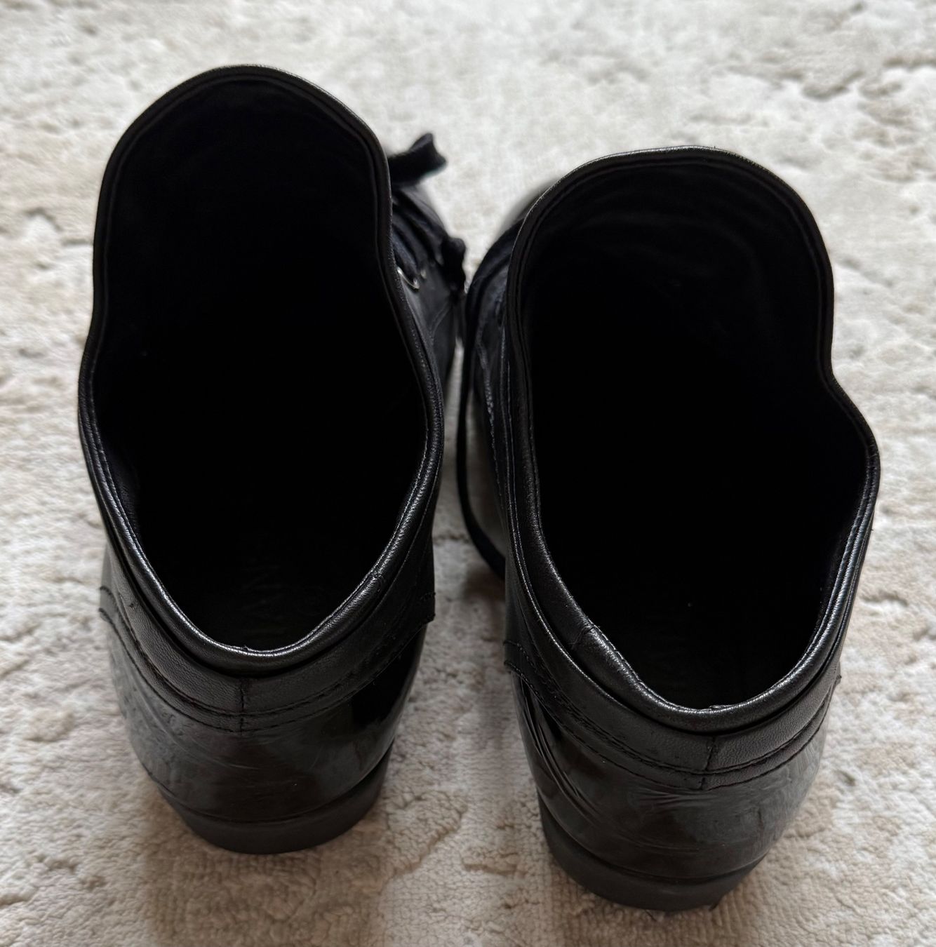 Chanel Damenschuhe: Chanel schwarze Sneakers, Leder – Gebraucht aus Wohlen AG von homecollectivech 4