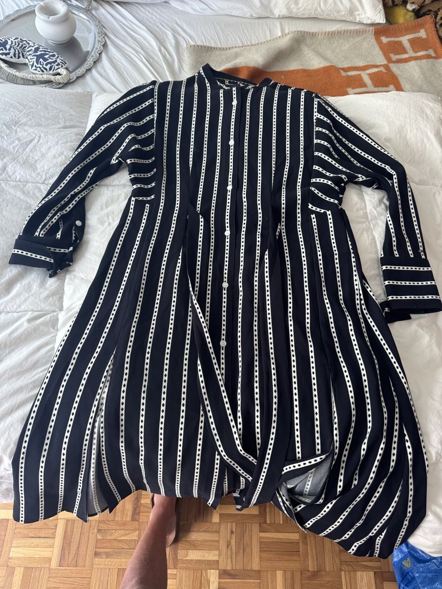 Tommy Hilfiger Vestiti: Tommy Hilfiger robe rayée, taille 40, comme neuve ! – Usato da Genève venduto da lejardindesvetements 1