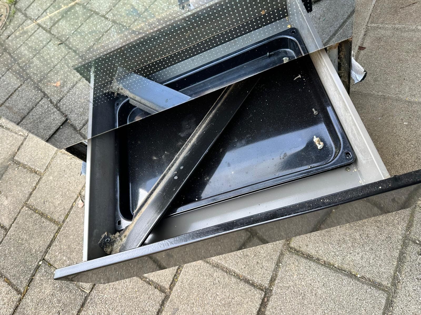 V-Zug Forni: Backofen mit Glaskeramik V-ZUG – Usato da Spreitenbach venduto da Space_X 5
