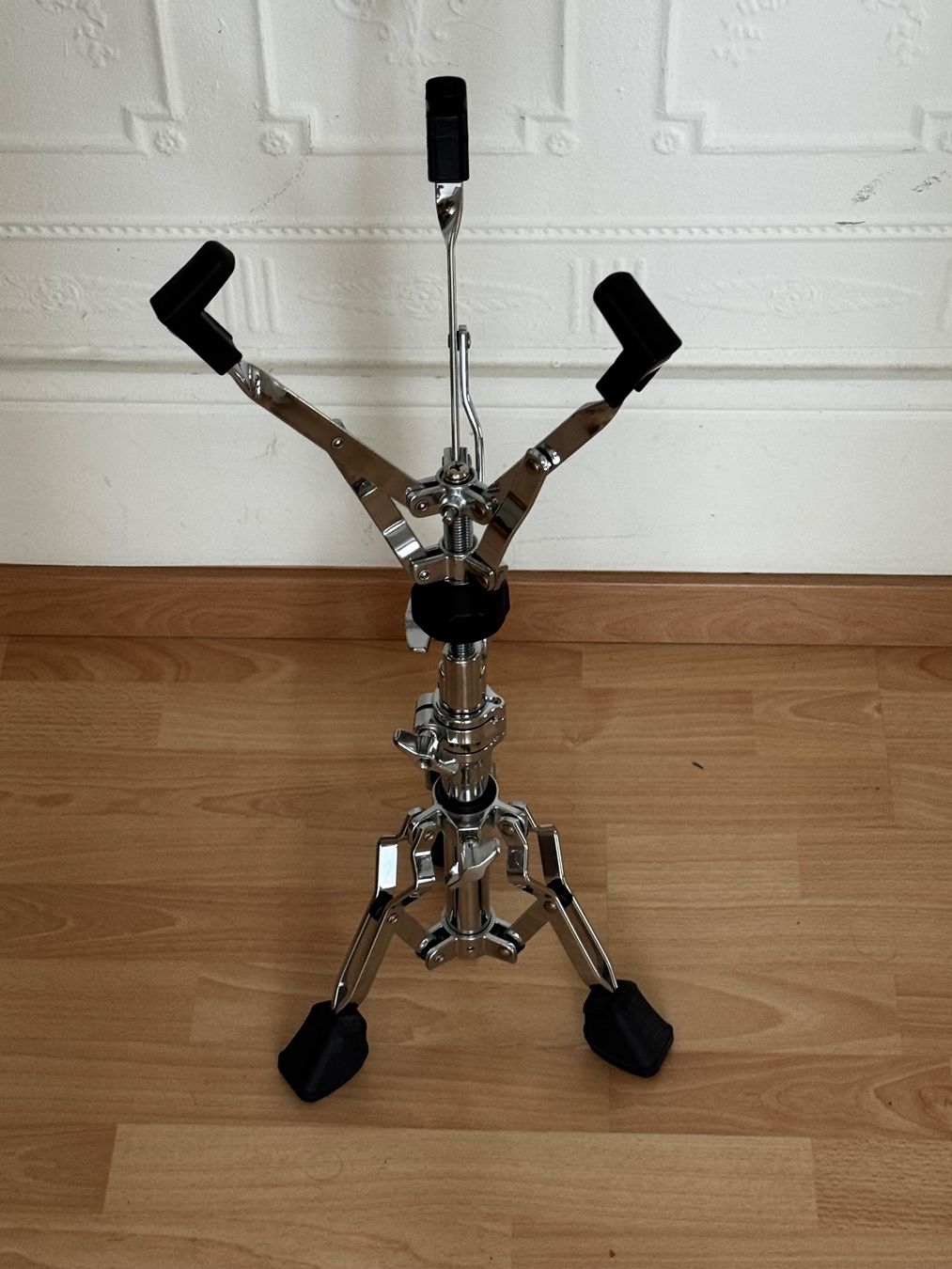 Evans Instruments de musique: Tama HS80W Snare Stand – Neuf avec emballage d'origine à Zürich par colorblindrummer 1