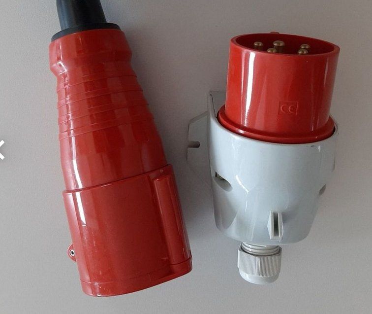 Spine: Starkstrom Stecker-Paar 32A – Nuovo (secondo la descrizione) da Kreuzlingen venduto da LOL101 2