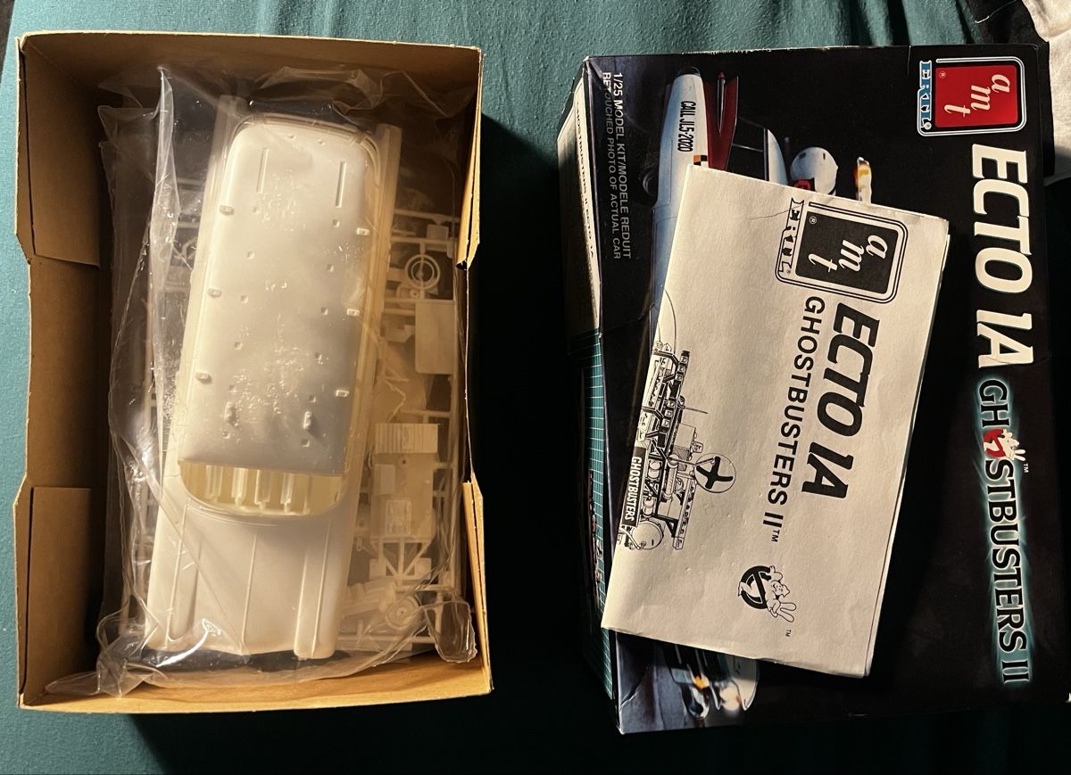 Kit di modellismo & Modellini statici: Ecto 1A Model Bauset 1:25 – Nuovo (secondo la descrizione) da Zürich venduto da ENEA27 2