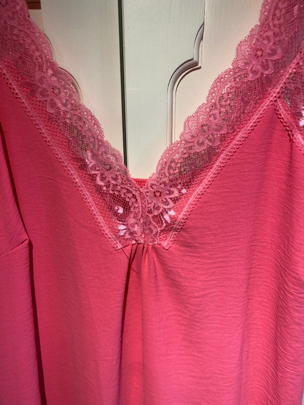 Kleider: TRÄGER SPITZENKLEID ROSA – Neu und originalverpackt aus Meienried von ManuelaBoutique 3