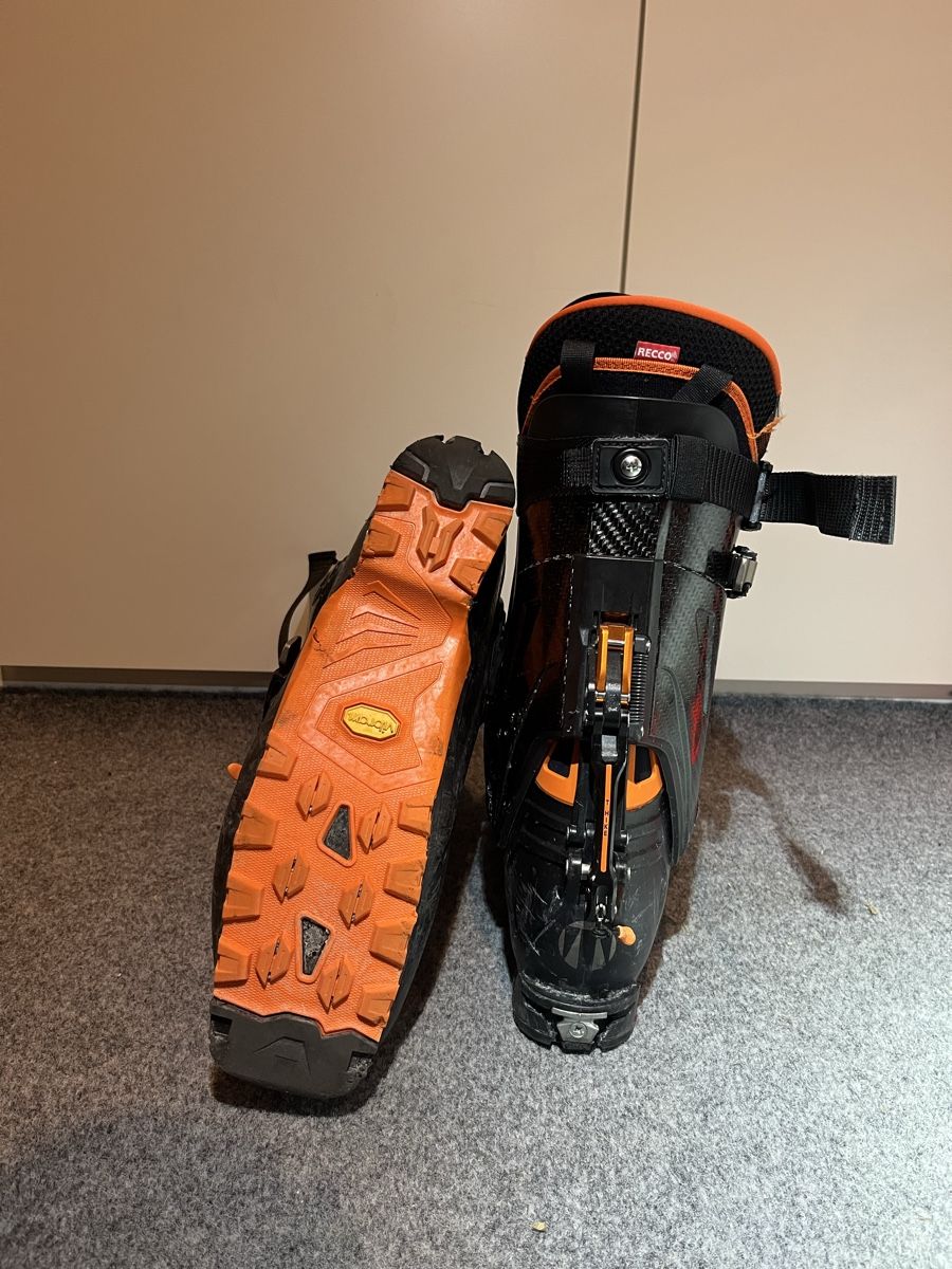 Tecnica Scarpe da uomo: Tecnica skitouring boots – Usato da Pontresina venduto da cli_g8qv 4