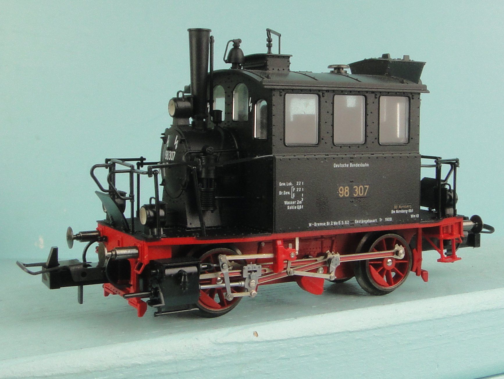 Trix Modelleisenbahnen: Trix H0 22415 Glaskasten – Gebraucht aus Bülach von cann11 7