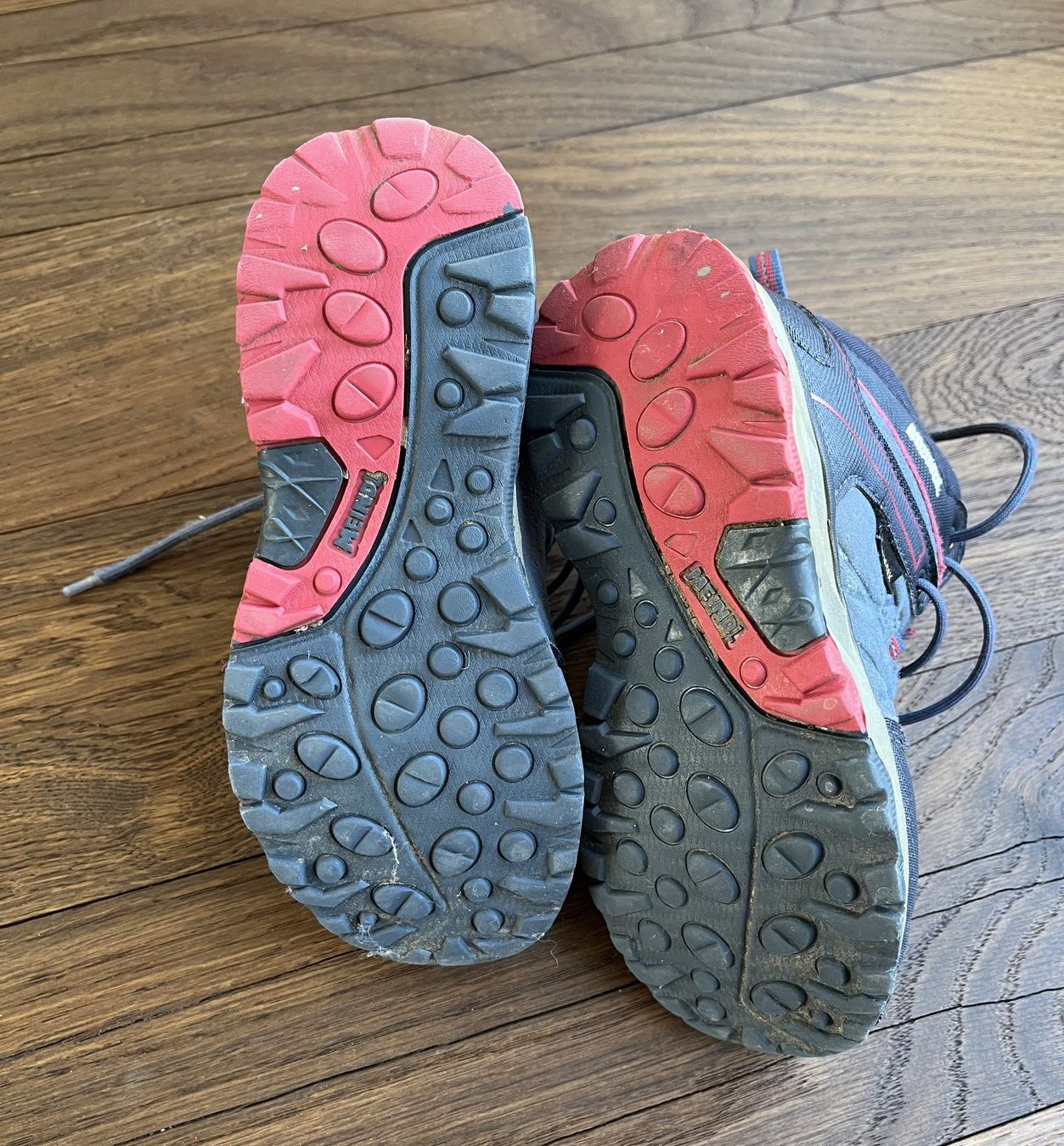 Meindl Scarpe per ragazzi: Schuhe Wanderschuhe Trekkingschuhe Meindl Gr. 30 – Usato da Affoltern am Albis venduto da Blackrhythm 5