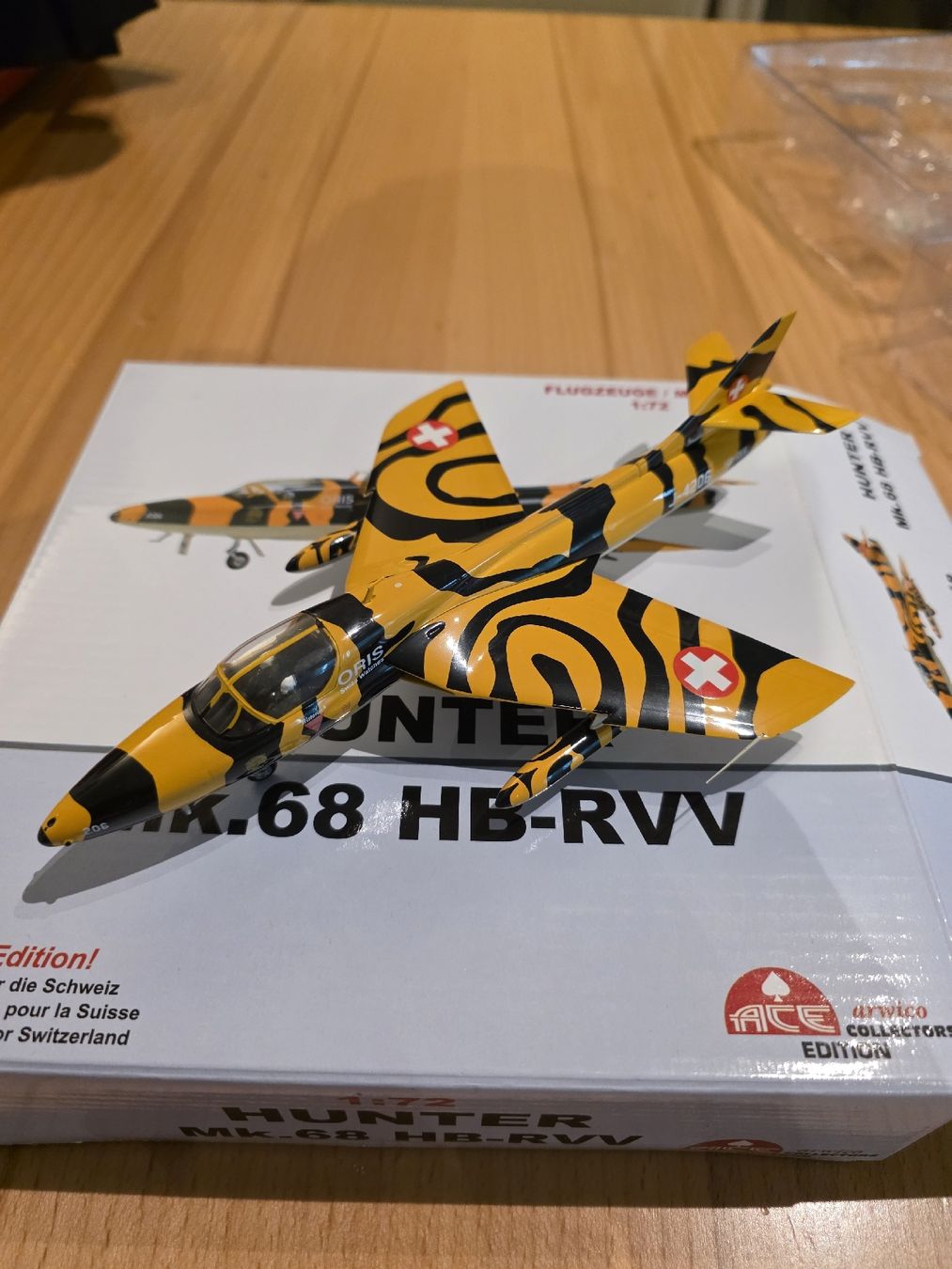 Schweizer Armee Kit di modellismo & Modellini statici: Hunter Mk68 HB-RVV 1/72 ACE – Nuovo e nell'imballaggio originale da Lentigny venduto da kev_j2xf