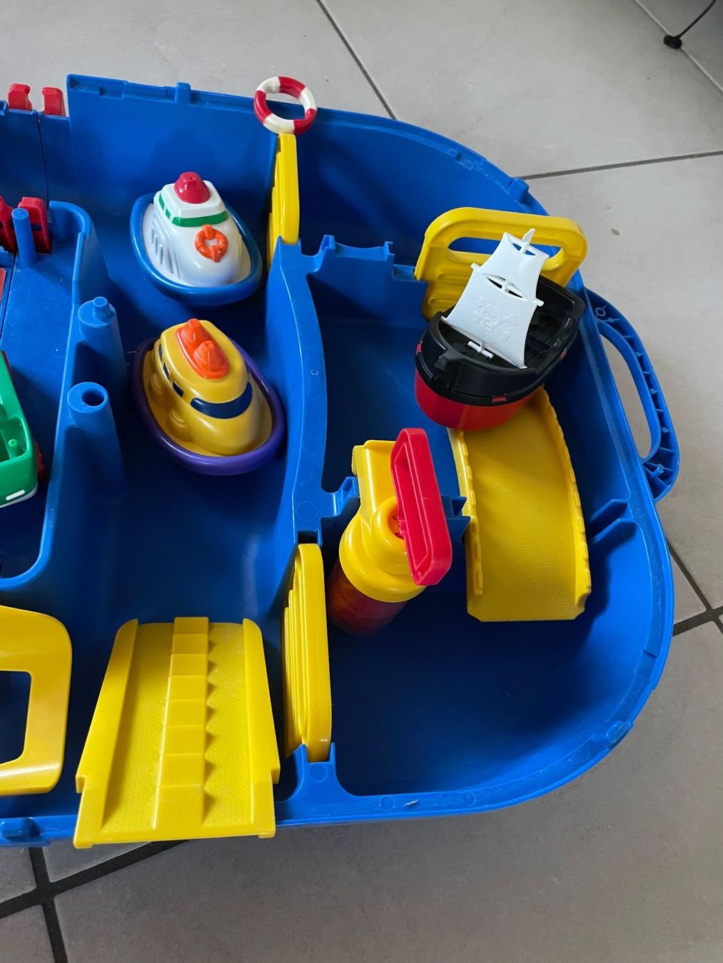 Aquaplay Jouets: Aqua-Play mit viel Zubehör – D'occasion à Cham par 2eye 3