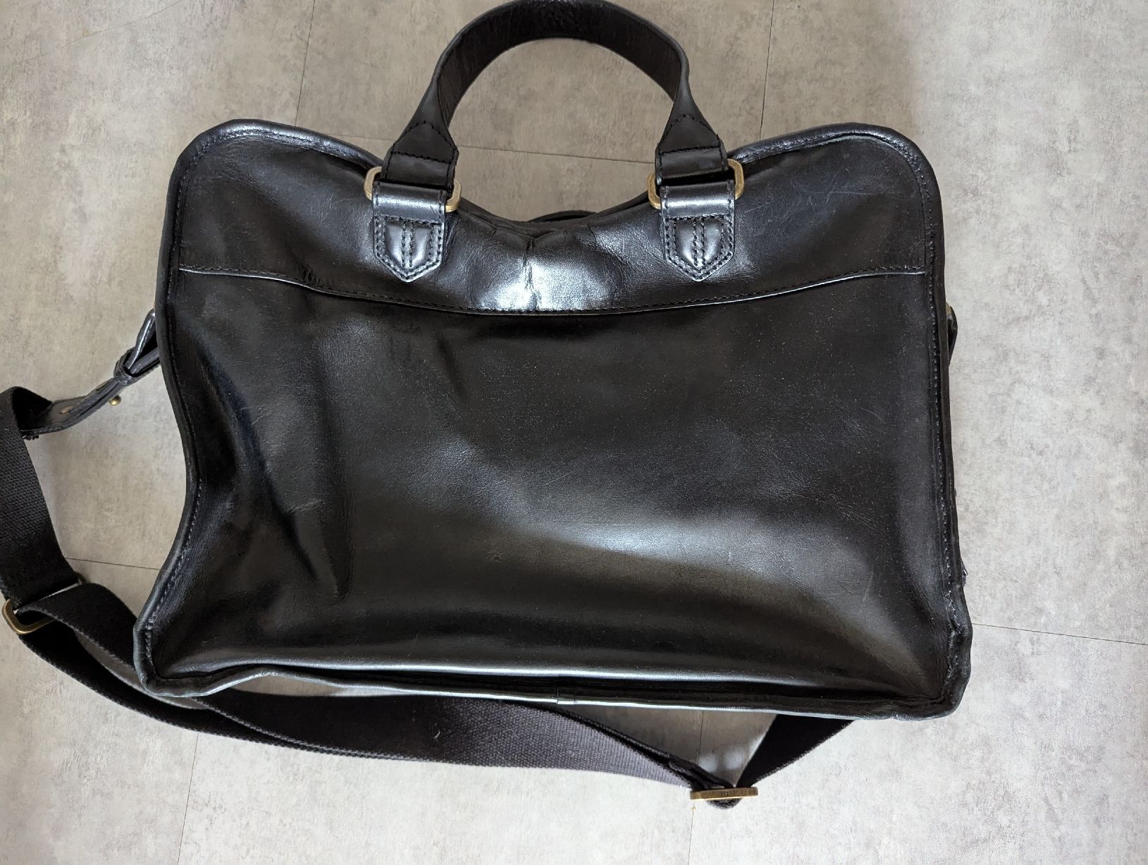 Tommy Hilfiger Borse: Tommy Hilfiger Umhängetasche – Usato da Bern venduto da DaMichu 2