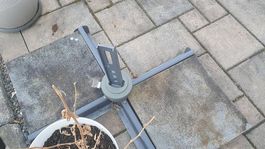 Glatz Sonnenschirm-Halter
