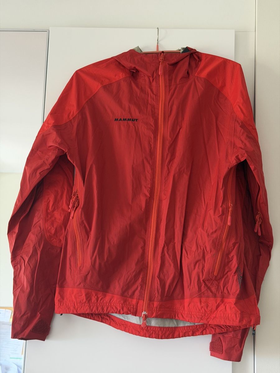 Mammut Giacche: Veste Mammut Drytech rouge taille M  – Usato da Lutry venduto da Ronaldf 4