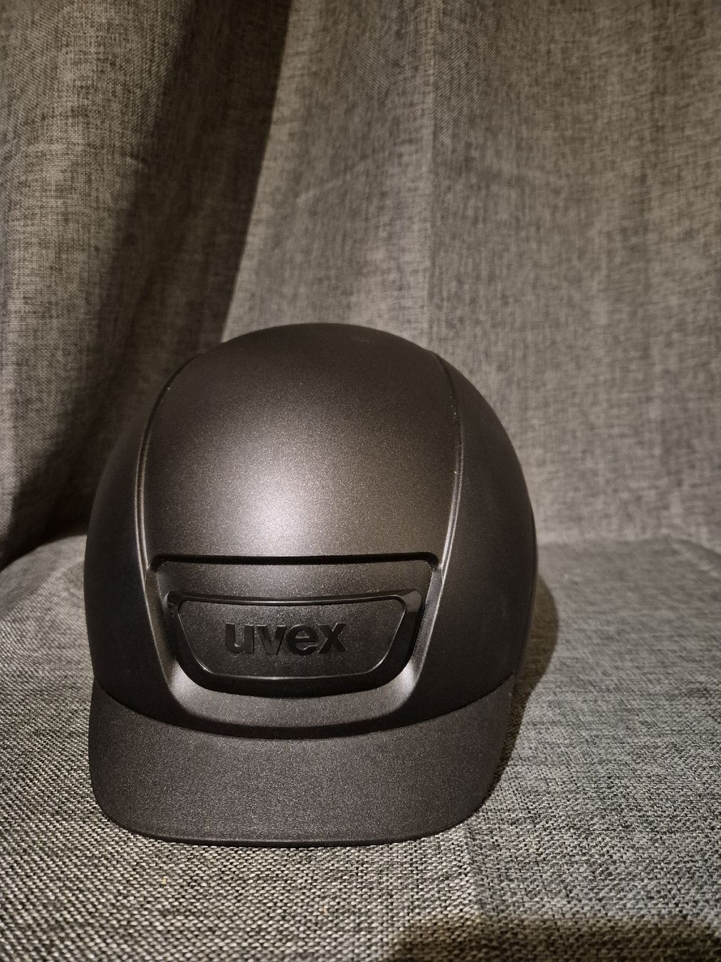 Uvex Caschi: Uvex Reithelm S-M 55-56 – Nuovo (secondo la descrizione) da Meggen venduto da Orrinka20 3