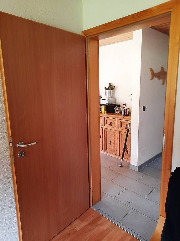 Porte: Porte intérieur + cadre en bois – Usato da La Chaux-du-Milieu venduto da DanickR