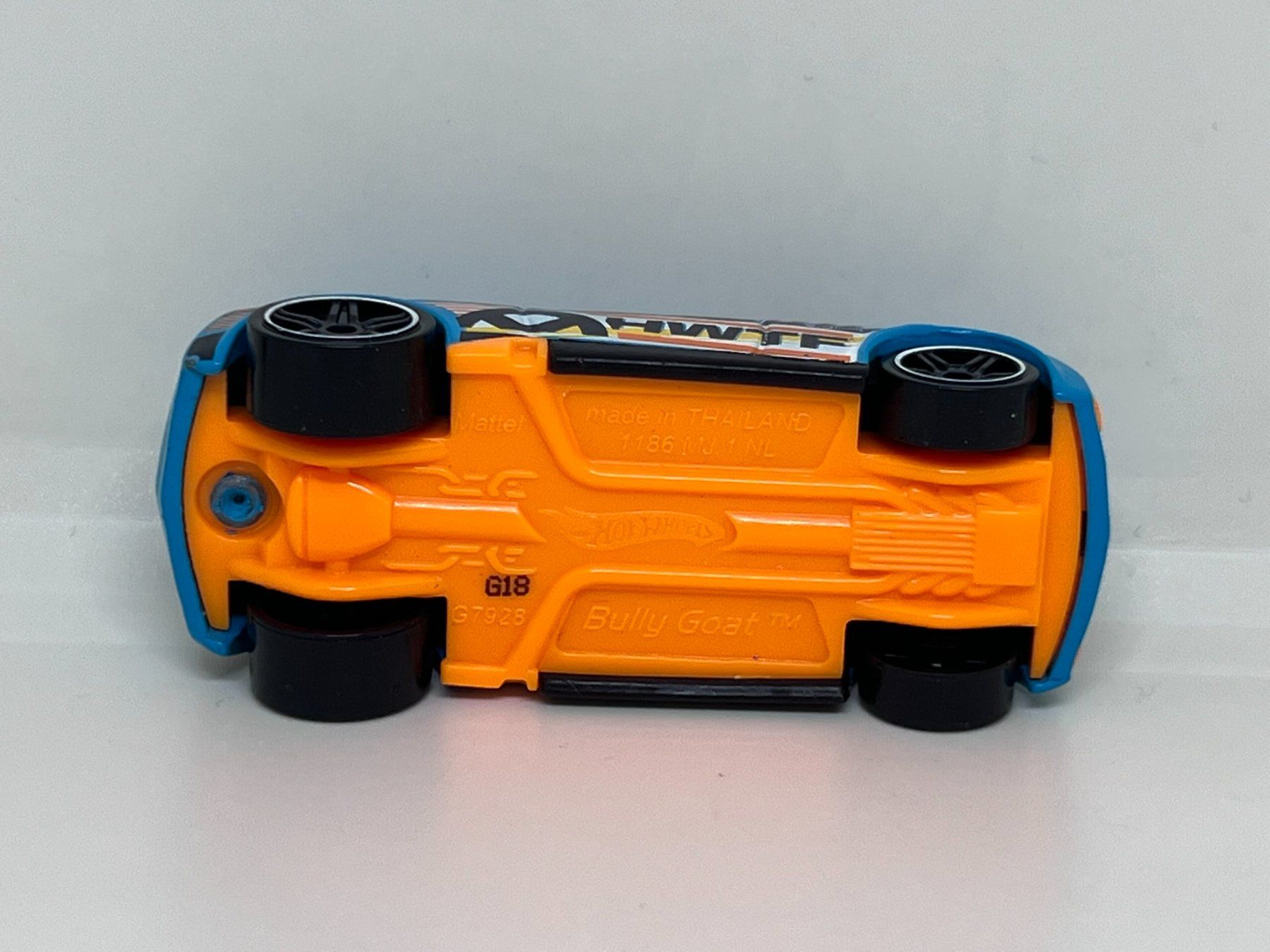 Hot Wheels Voitures modèles: Hot Wheels Bully Goat #570 – D'occasion à Wildegg par LaaBoutique 3