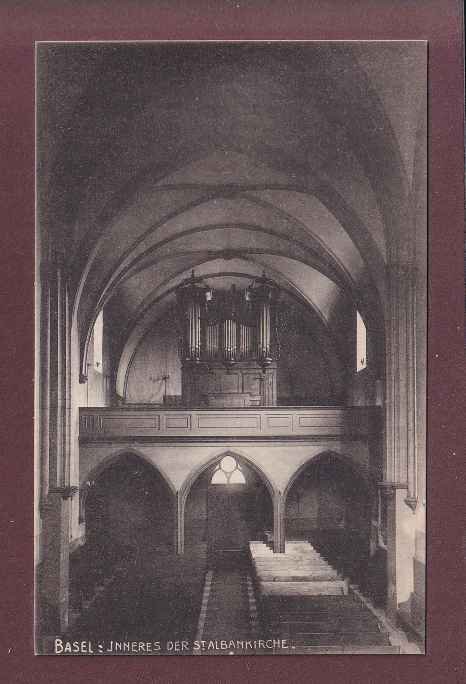 Cartoline postali: BASEL - Inneres der St. Albankirche – Usato da Pully venduto da nicecards