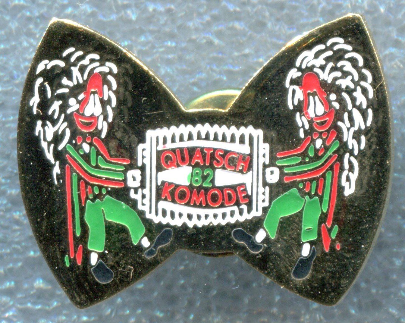 Placchette & Badge: QUATSCH KOMODE Clique  1982 – Usato da Winterthur venduto da Sammleroase