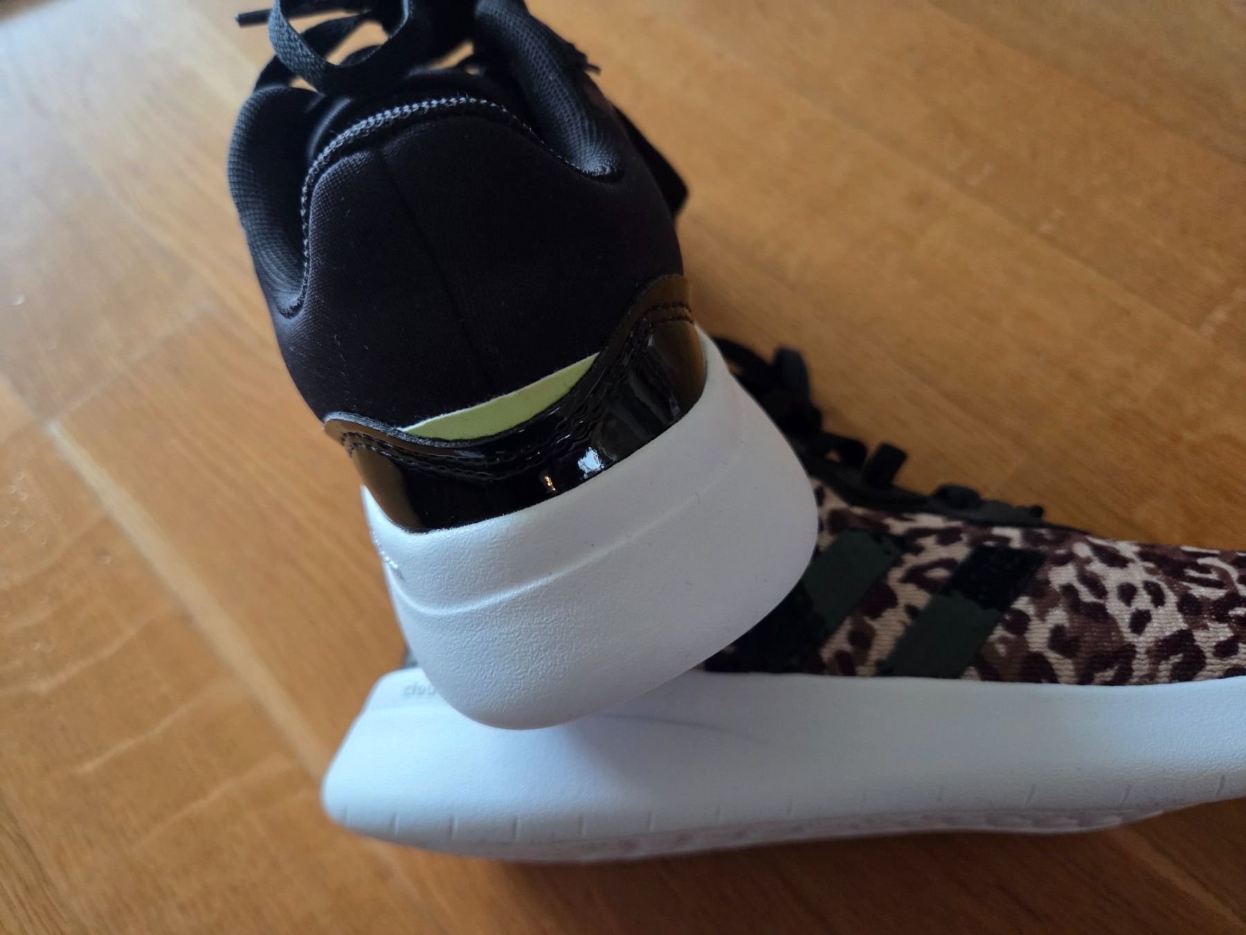 Adidas Scarpe da donna: Adidas Cloudfoam Comfort Neu Gr 36 – Nuovo (secondo la descrizione) da Port venduto da Darialina 2