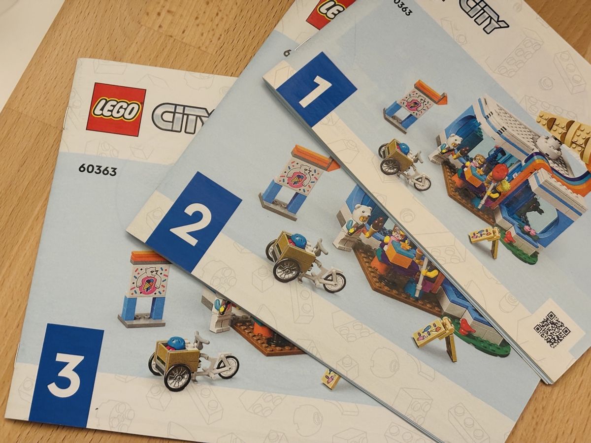 Lego Jouets: LEGO Eisdiele 60363 – D'occasion à Ganterschwil par Swisscamelot 5