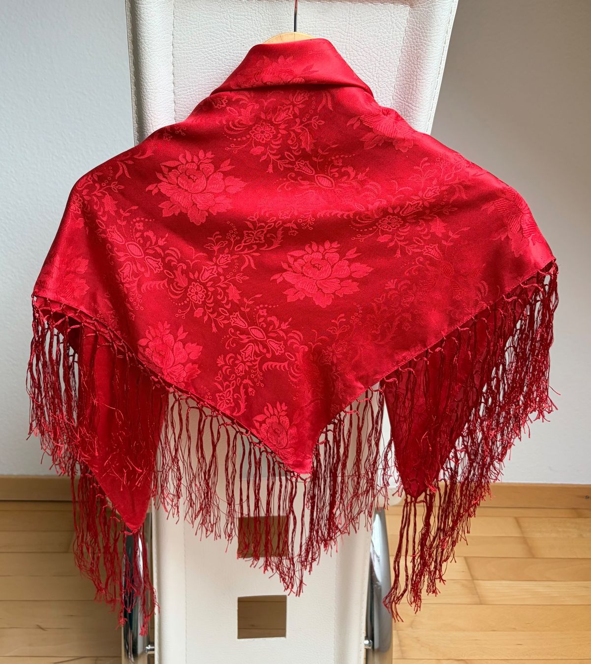 Foulard & Sciarpe: Seide Foulard – Usato da Unterägeri venduto da Jutka_04 1