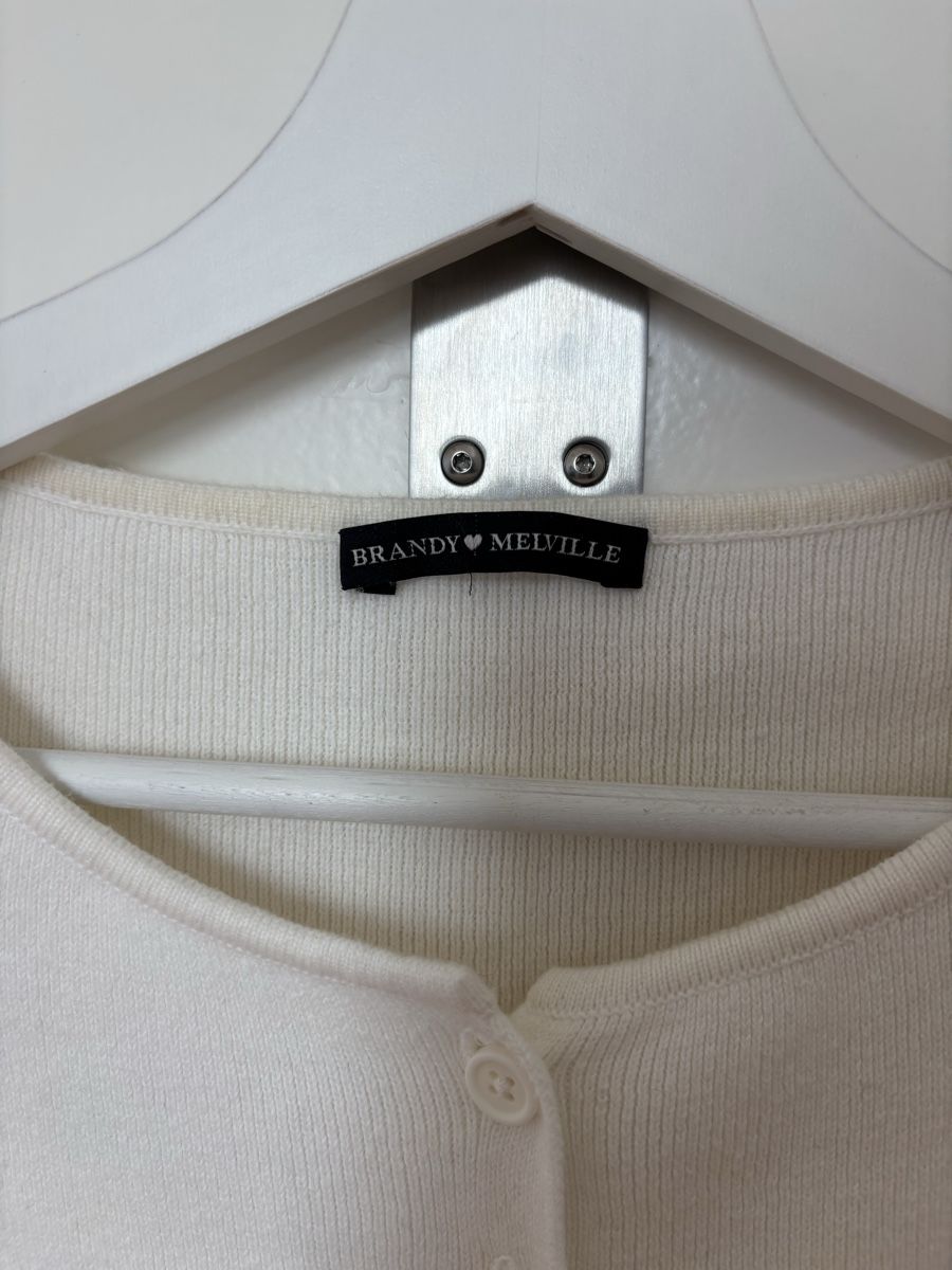 Brandy Melville Maglioni & Felpe: Cardigan von Brandy Melville – Nuovo (secondo la descrizione) da Müllheim Dorf venduto da Lavwy 3