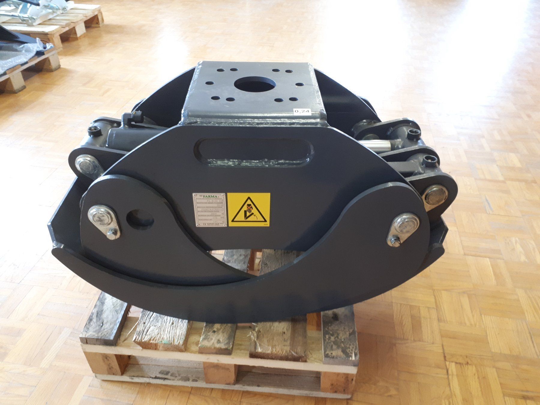 Greifer: Holzgreifer, Holzzange FARMA 0.24 – Neu (gemäss Beschreibung) aus Haslen AI von Wildtech 1