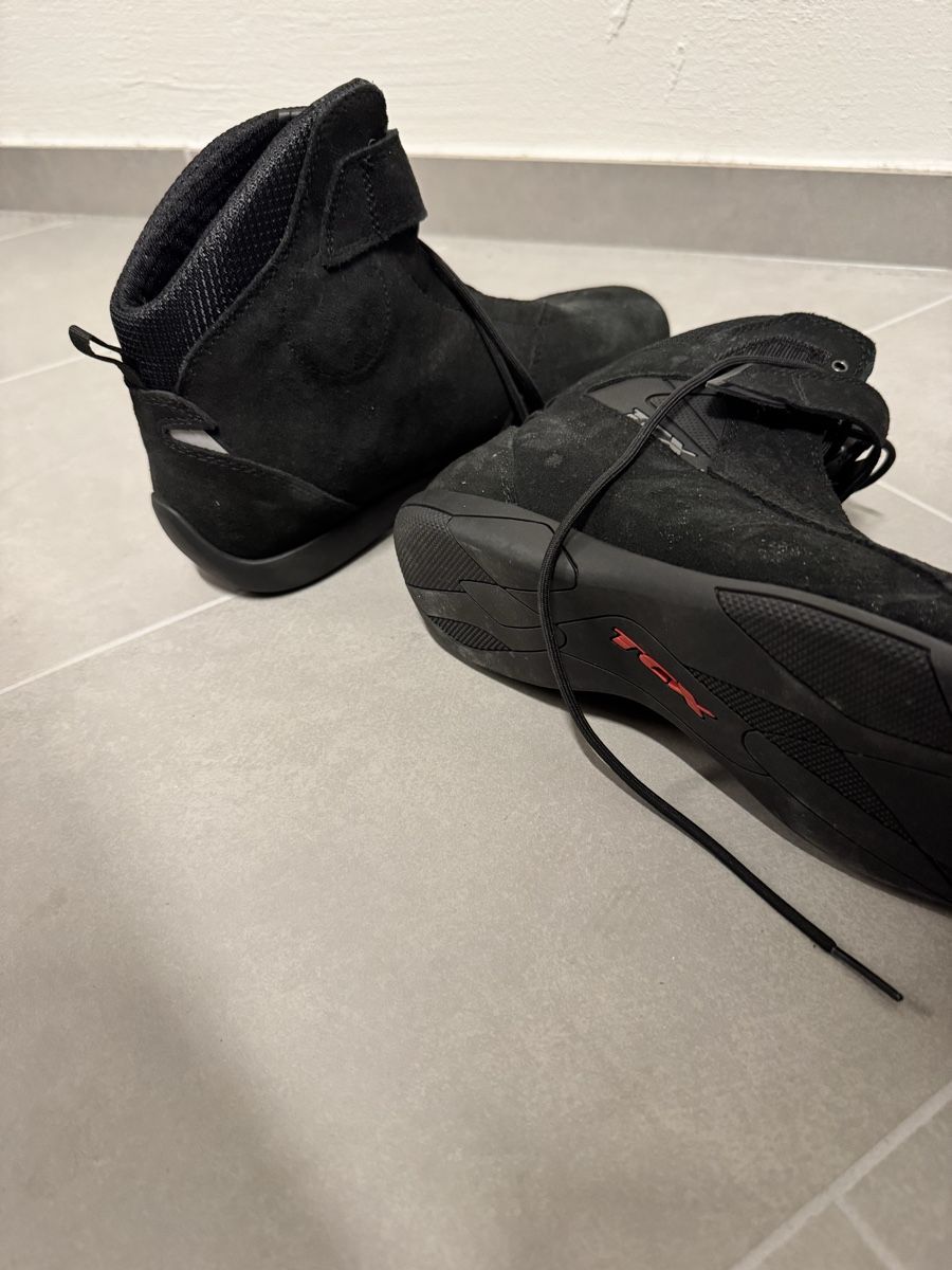 TCX Scarpe da donna: Motorrad Schuhe in Gr.40 – Usato da Kilchberg ZH venduto da ann_f79h 1