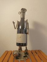 Metallfigur (Wein-)Flaschenhalter Industrial Deko Skulptur
