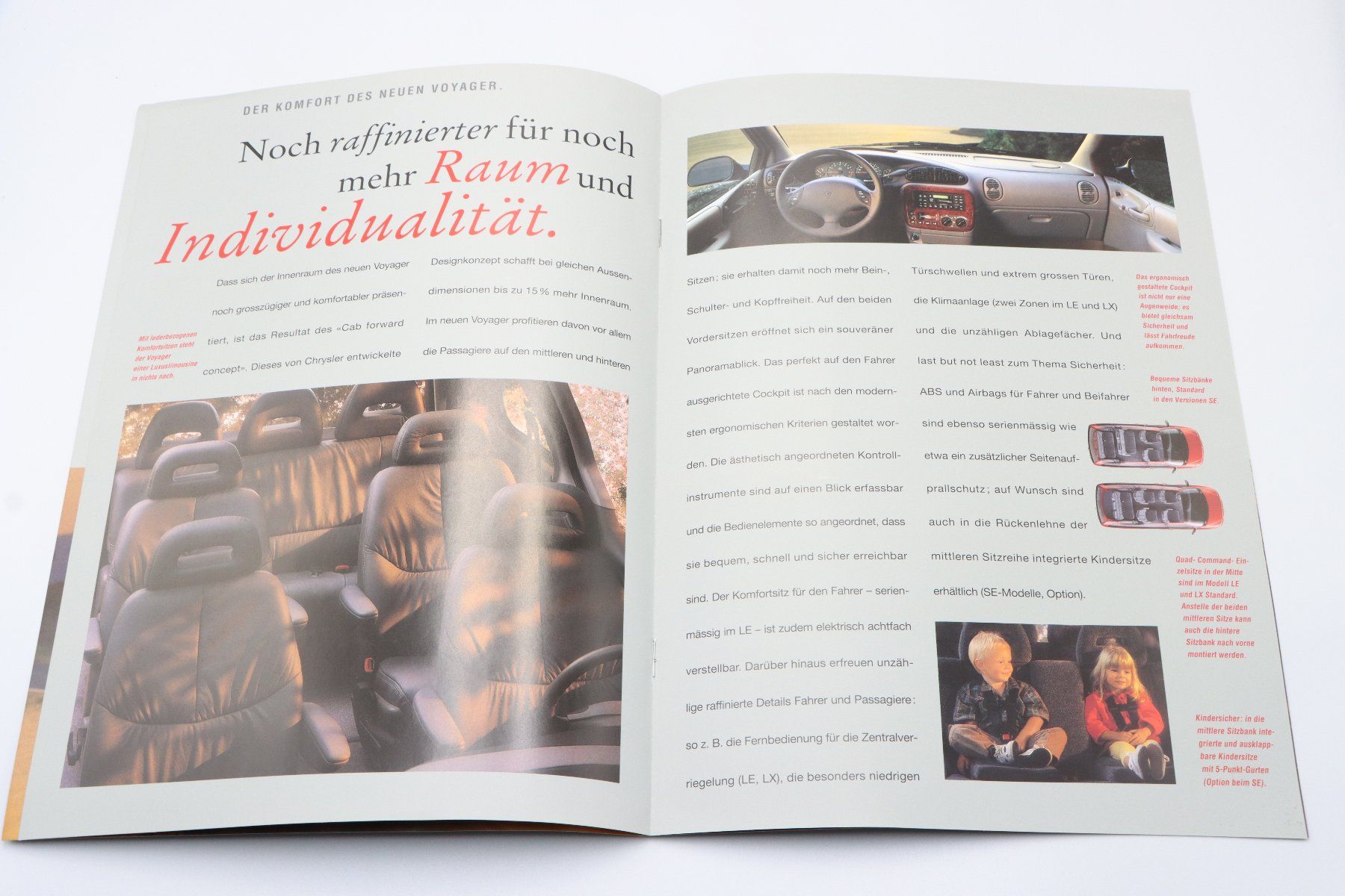 Chrysler Documenti: Chrysler Voyager 1995 Prospekt – Usato da Bühl b.Aarberg venduto da Collectorpassions 3
