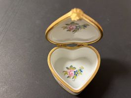 Porcelaine de Paris Herz Schatulle Miniatur Schatulle