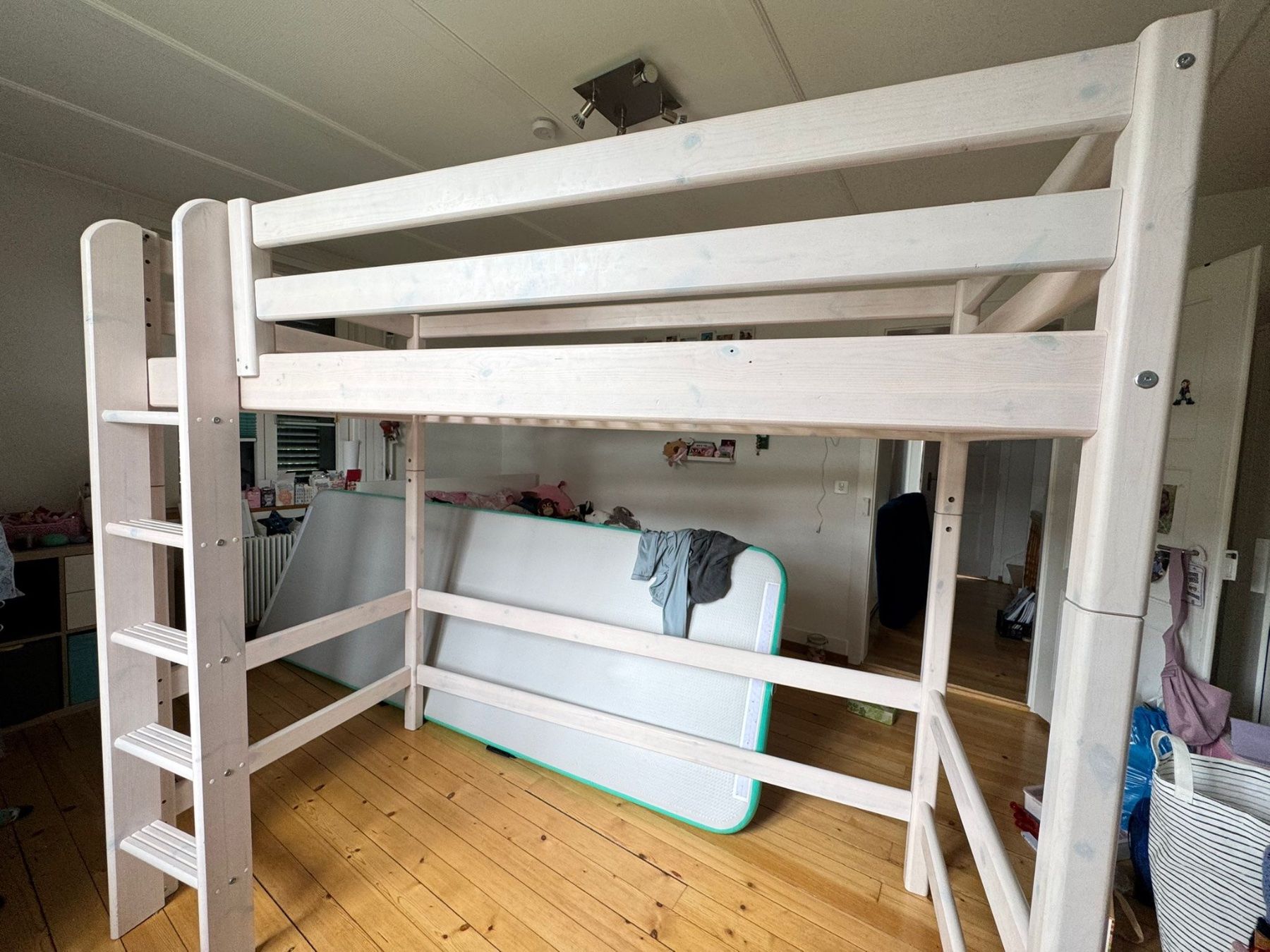 Flexa Lits: Flexa Hochbett weiss – D'occasion à Bern par Megamazi 1
