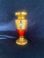Vintage Böhmische Cranberry-Vase Glas mit Goldverzierung